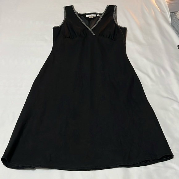 John Paul Richard Linen Dress - Picture 1 of 3